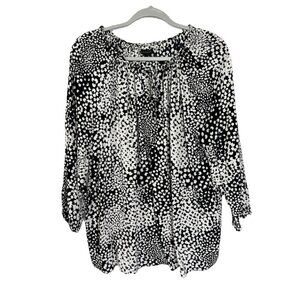 Talbots Abstract Clover Blouse Womens Large Black White 3/4 Sleeve Tie Neck Top